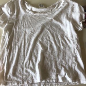 white crop t-shirt